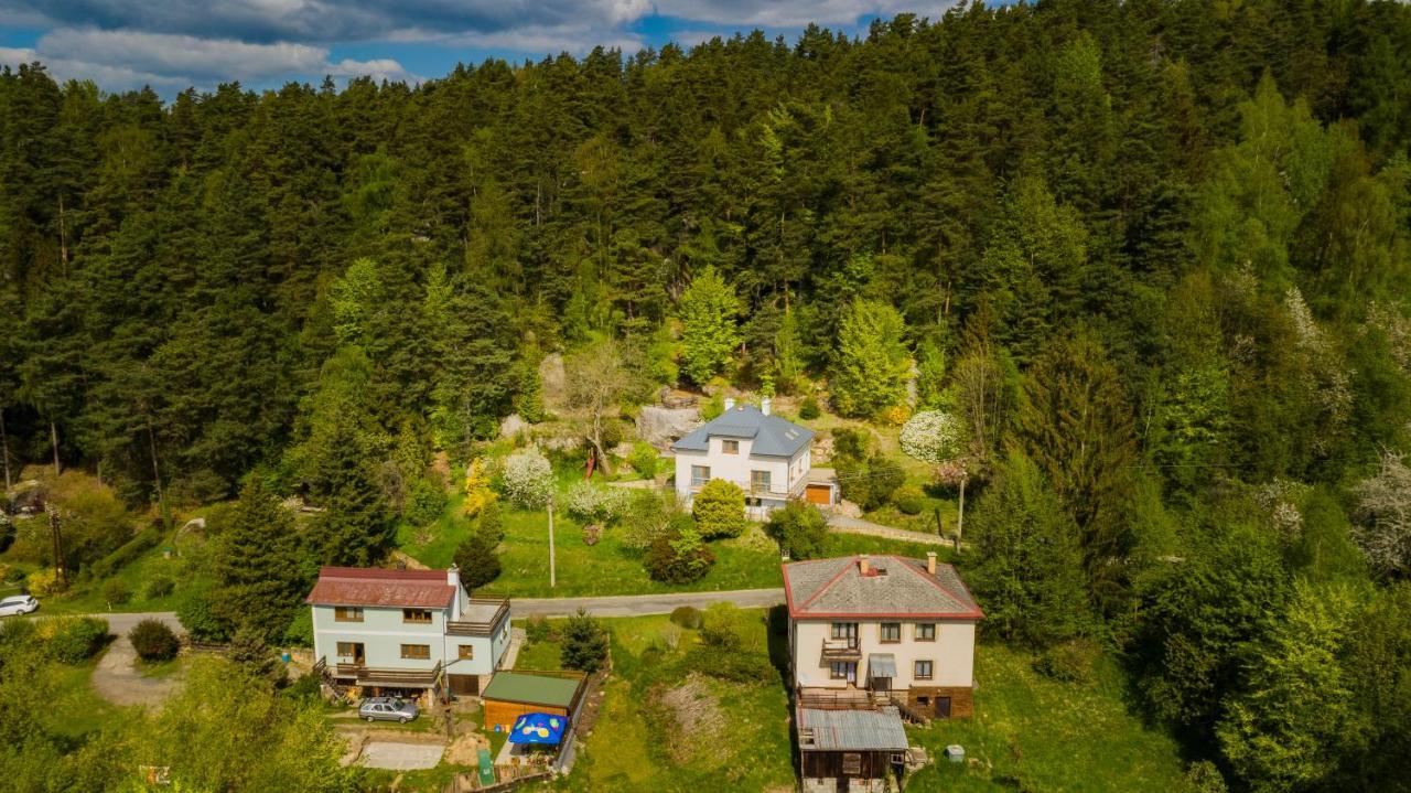 Apartman Pod Skalou V Ceskem Raji Besedice Zewnętrze zdjęcie