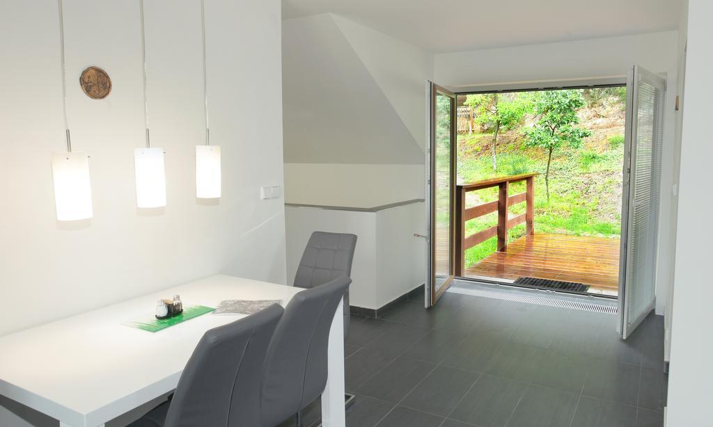 Apartman Pod Skalou V Ceskem Raji Besedice Zewnętrze zdjęcie