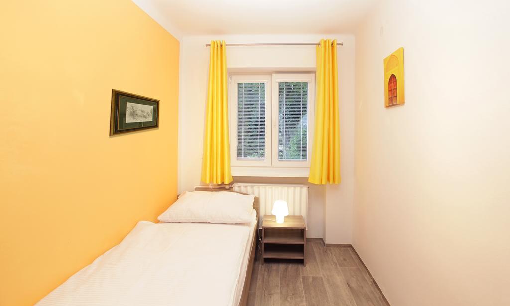Apartman Pod Skalou V Ceskem Raji Besedice Zewnętrze zdjęcie