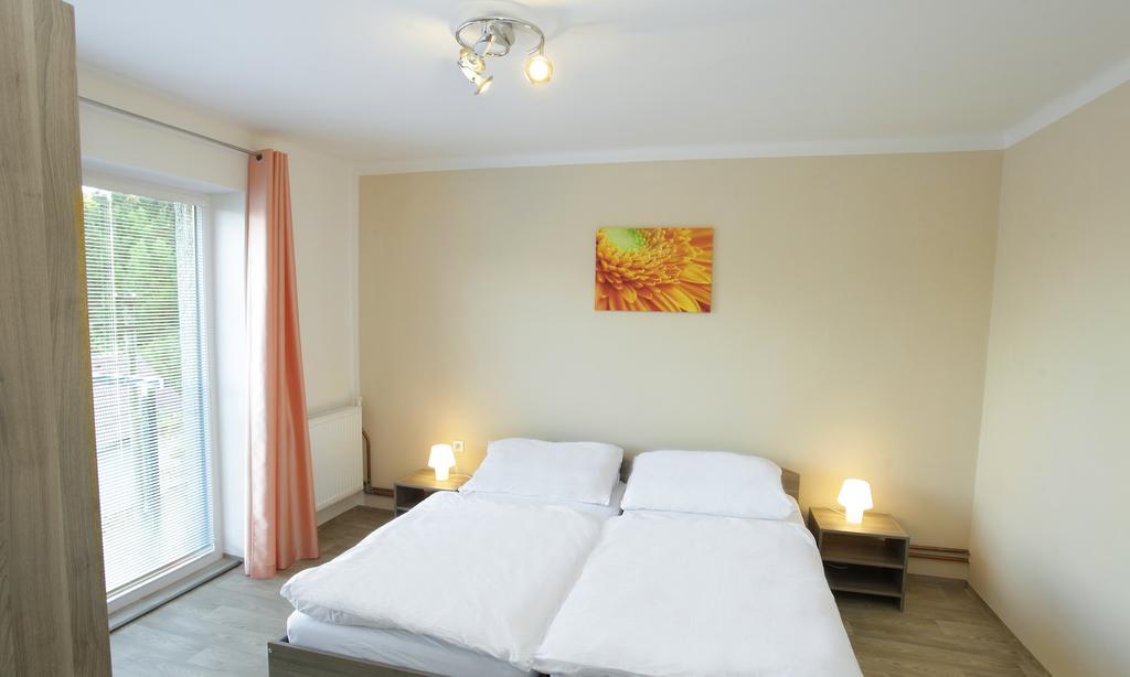 Apartman Pod Skalou V Ceskem Raji Besedice Zewnętrze zdjęcie